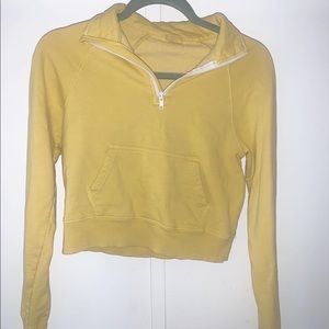 Collared cropped shirt